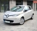 Серый Рено Зое, объемом двигателя 0 л и пробегом 191 тыс. км за 6400 $, фото 1 на Automoto.ua