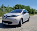 Сірий Рено Зое, об'ємом двигуна 0 л та пробігом 114 тис. км за 6500 $, фото 1 на Automoto.ua