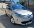 Серый Рено Зое, объемом двигателя 0 л и пробегом 89 тыс. км за 6299 $, фото 1 на Automoto.ua