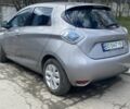 Серый Рено Зое, объемом двигателя 1 л и пробегом 114 тыс. км за 5200 $, фото 1 на Automoto.ua