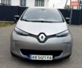 Серый Рено Зое, объемом двигателя 0 л и пробегом 91 тыс. км за 5950 $, фото 1 на Automoto.ua