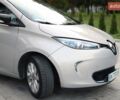 Серый Рено Зое, объемом двигателя 0 л и пробегом 191 тыс. км за 6400 $, фото 12 на Automoto.ua