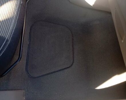 Сірий Рено Зое, об'ємом двигуна 0 л та пробігом 150 тис. км за 6500 $, фото 17 на Automoto.ua