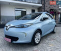 Серый Рено Зое, объемом двигателя 0 л и пробегом 150 тыс. км за 6100 $, фото 4 на Automoto.ua