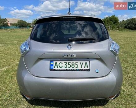 Сірий Рено Зое, об'ємом двигуна 0 л та пробігом 153 тис. км за 6350 $, фото 6 на Automoto.ua