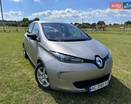 Сірий Рено Зое, об'ємом двигуна 0 л та пробігом 153 тис. км за 6350 $, фото 2 на Automoto.ua