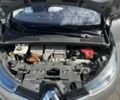 Серый Рено Зое, объемом двигателя 0 л и пробегом 75 тыс. км за 5600 $, фото 1 на Automoto.ua