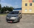 Серый Рено Зое, объемом двигателя 0 л и пробегом 118 тыс. км за 7790 $, фото 1 на Automoto.ua