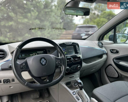 Сірий Рено Зое, об'ємом двигуна 0 л та пробігом 150 тис. км за 5990 $, фото 17 на Automoto.ua