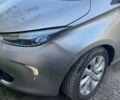 Серый Рено Зое, объемом двигателя 0 л и пробегом 151 тыс. км за 7800 $, фото 1 на Automoto.ua