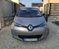 Серый Рено Зое, объемом двигателя 0 л и пробегом 127 тыс. км за 6350 $, фото 4 на Automoto.ua