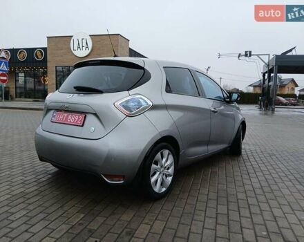 Сірий Рено Зое, об'ємом двигуна 0 л та пробігом 88 тис. км за 5950 $, фото 6 на Automoto.ua