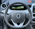Серый Рено Зое, объемом двигателя 0 л и пробегом 99 тыс. км за 6200 $, фото 25 на Automoto.ua