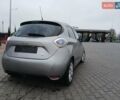 Серый Рено Зое, объемом двигателя 0 л и пробегом 88 тыс. км за 6500 $, фото 6 на Automoto.ua