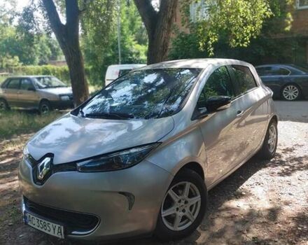 Сірий Рено Зое, об'ємом двигуна 0 л та пробігом 153 тис. км за 6350 $, фото 1 на Automoto.ua