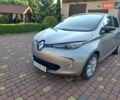 Серый Рено Зое, объемом двигателя 0 л и пробегом 52 тыс. км за 6800 $, фото 1 на Automoto.ua