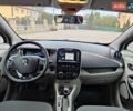 Серый Рено Зое, объемом двигателя 0 л и пробегом 145 тыс. км за 6777 $, фото 49 на Automoto.ua