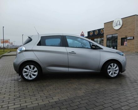 Сірий Рено Зое, об'ємом двигуна 0 л та пробігом 88 тис. км за 5950 $, фото 4 на Automoto.ua