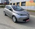 Серый Рено Зое, объемом двигателя 0 л и пробегом 131 тыс. км за 6699 $, фото 1 на Automoto.ua