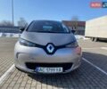 Серый Рено Зое, объемом двигателя 0 л и пробегом 169 тыс. км за 5500 $, фото 1 на Automoto.ua