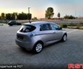 Серый Рено Зое, объемом двигателя 65 л и пробегом 137 тыс. км за 6000 $, фото 2 на Automoto.ua