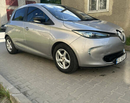 Серый Рено Зое, объемом двигателя 0 л и пробегом 85 тыс. км за 6250 $, фото 2 на Automoto.ua