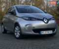 Серый Рено Зое, объемом двигателя 0 л и пробегом 90 тыс. км за 6390 $, фото 4 на Automoto.ua