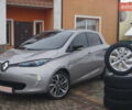 Серый Рено Зое, объемом двигателя 0 л и пробегом 98 тыс. км за 7200 $, фото 1 на Automoto.ua