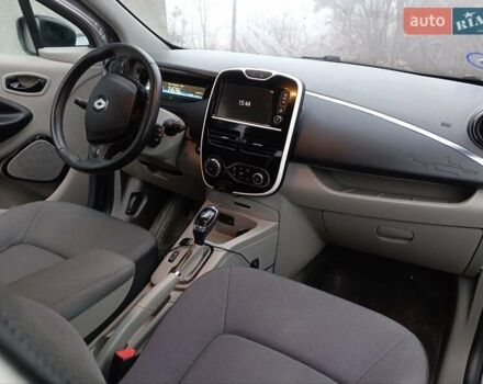 Сірий Рено Зое, об'ємом двигуна 0 л та пробігом 159 тис. км за 5799 $, фото 14 на Automoto.ua