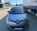 Серый Рено Зое, объемом двигателя 0 л и пробегом 70 тыс. км за 5500 $, фото 1 на Automoto.ua