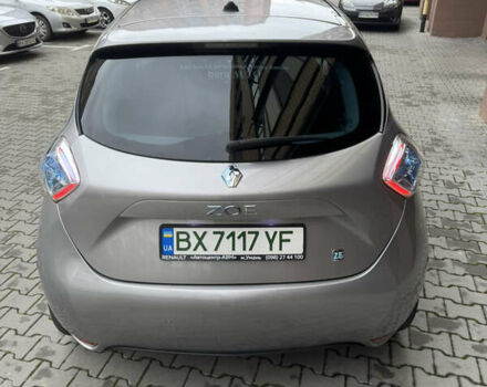 Сірий Рено Зое, об'ємом двигуна 0 л та пробігом 85 тис. км за 7550 $, фото 5 на Automoto.ua