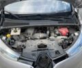 Серый Рено Зое, объемом двигателя 0 л и пробегом 131 тыс. км за 7100 $, фото 16 на Automoto.ua