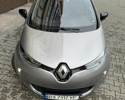 Сірий Рено Зое, об'ємом двигуна 0 л та пробігом 85 тис. км за 7550 $, фото 2 на Automoto.ua