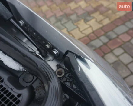 Серый Рено Зое, объемом двигателя 0 л и пробегом 98 тыс. км за 7200 $, фото 53 на Automoto.ua