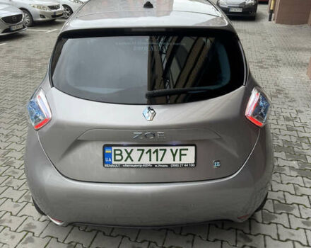 Сірий Рено Зое, об'ємом двигуна 0 л та пробігом 85 тис. км за 7550 $, фото 6 на Automoto.ua