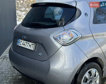 Сірий Рено Зое, об'ємом двигуна 0 л та пробігом 104 тис. км за 6199 $, фото 62 на Automoto.ua