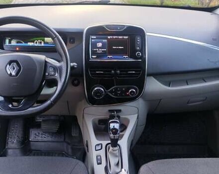 Сірий Рено Зое, об'ємом двигуна 0 л та пробігом 58 тис. км за 7700 $, фото 22 на Automoto.ua