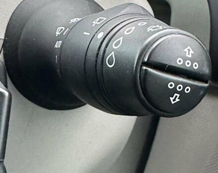 Рено Зое 2015 в Львове на Automoto.ua Серый Рено Зое, объемом двигателя 0 л и пробегом 132 тыс. км за 6700 $, фото 6 на Automoto.ua