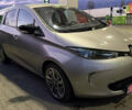Серый Рено Зое, объемом двигателя 0 л и пробегом 105 тыс. км за 7000 $, фото 6 на Automoto.ua