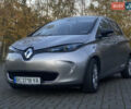 Серый Рено Зое, объемом двигателя 0 л и пробегом 90 тыс. км за 6390 $, фото 1 на Automoto.ua