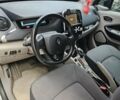 Серый Рено Зое, объемом двигателя 0 л и пробегом 74 тыс. км за 8000 $, фото 4 на Automoto.ua