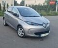 Серый Рено Зое, объемом двигателя 0 л и пробегом 39 тыс. км за 7000 $, фото 25 на Automoto.ua