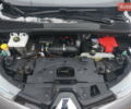 Серый Рено Зое, объемом двигателя 0 л и пробегом 98 тыс. км за 7200 $, фото 51 на Automoto.ua
