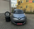 Серый Рено Зое, объемом двигателя 0 л и пробегом 169 тыс. км за 6900 $, фото 1 на Automoto.ua