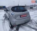 Серый Рено Зое, объемом двигателя 0 л и пробегом 153 тыс. км за 6500 $, фото 5 на Automoto.ua