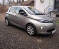 Серый Рено Зое, объемом двигателя 0 л и пробегом 147 тыс. км за 7499 $, фото 1 на Automoto.ua