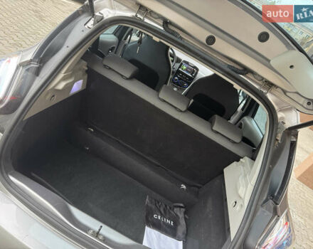 Сірий Рено Зое, об'ємом двигуна 0 л та пробігом 85 тис. км за 7550 $, фото 14 на Automoto.ua