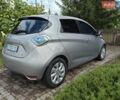 Серый Рено Зое, объемом двигателя 0 л и пробегом 150 тыс. км за 7200 $, фото 2 на Automoto.ua