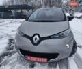 Серый Рено Зое, объемом двигателя 0 л и пробегом 153 тыс. км за 6500 $, фото 1 на Automoto.ua