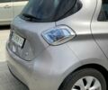 Серый Рено Зое, объемом двигателя 0 л и пробегом 87 тыс. км за 6750 $, фото 8 на Automoto.ua